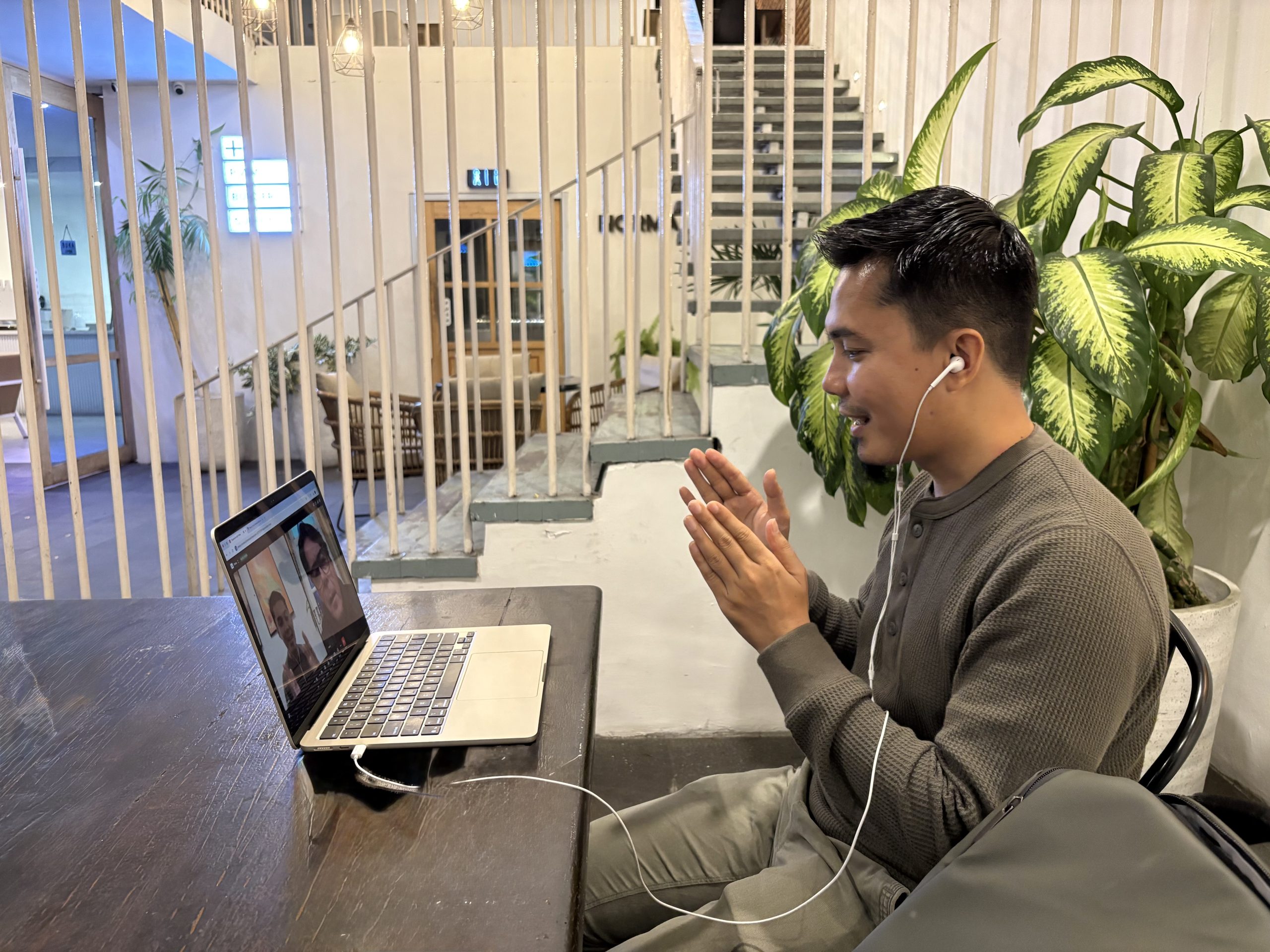 Afif recording online indonesian language course